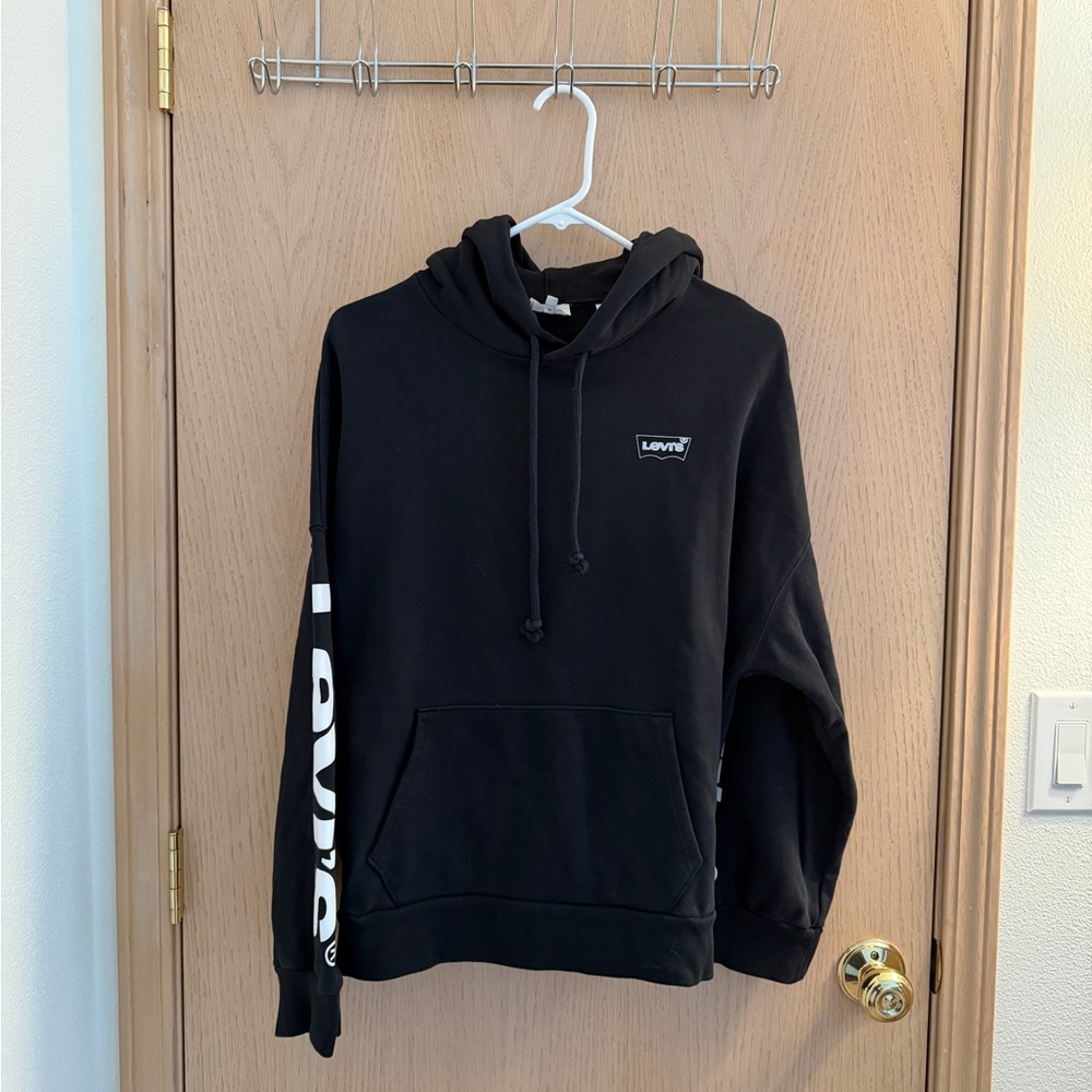 Levi's Black Pullover Hoodie with White Sleeves Logo